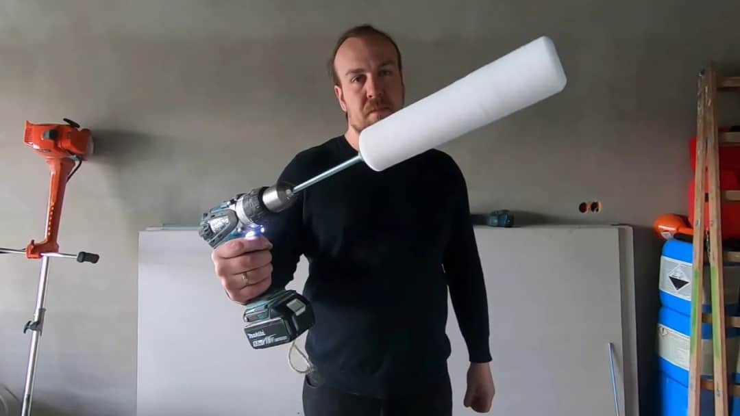 Jak myć wałki po malowaniu, aby uniknąć kosztownych błędów?