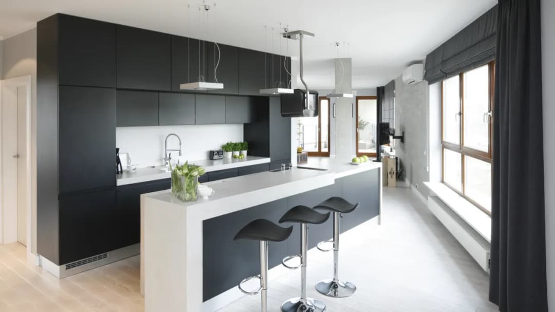 Jakie meble do kuchni mat czy połysk - co wybrać dla idealnej aranżacji?