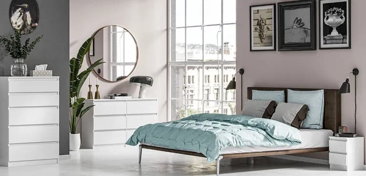 Sypialnia z białymi meblami - jakie kolory ścian stworzą harmonię?