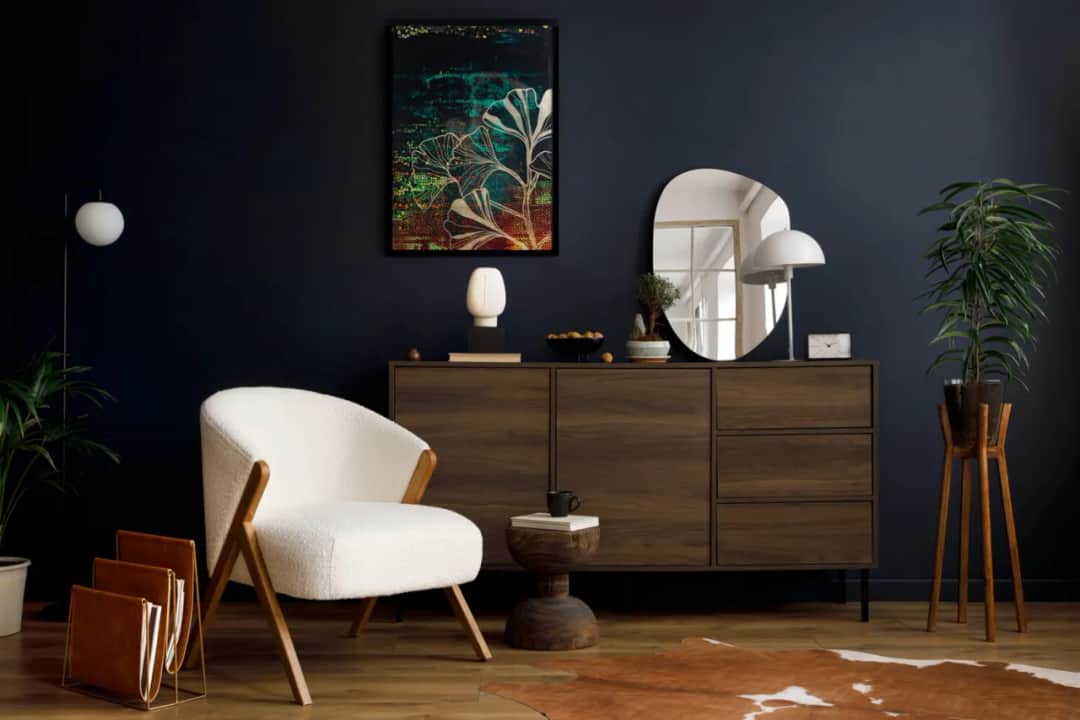 Jak rozjaśnić ciemny pokój bez malowania? Oto sprawdzone sposoby na lepsze oświetlenie